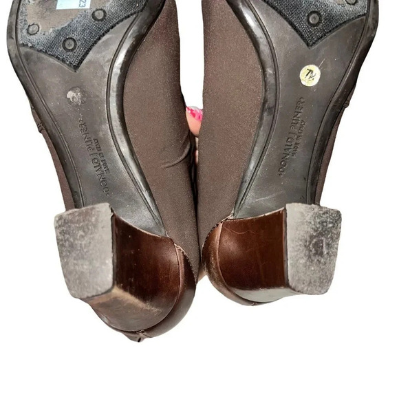Donald J. Pliner Brown Reya Booties Sz 7M - Picture 6 of 6